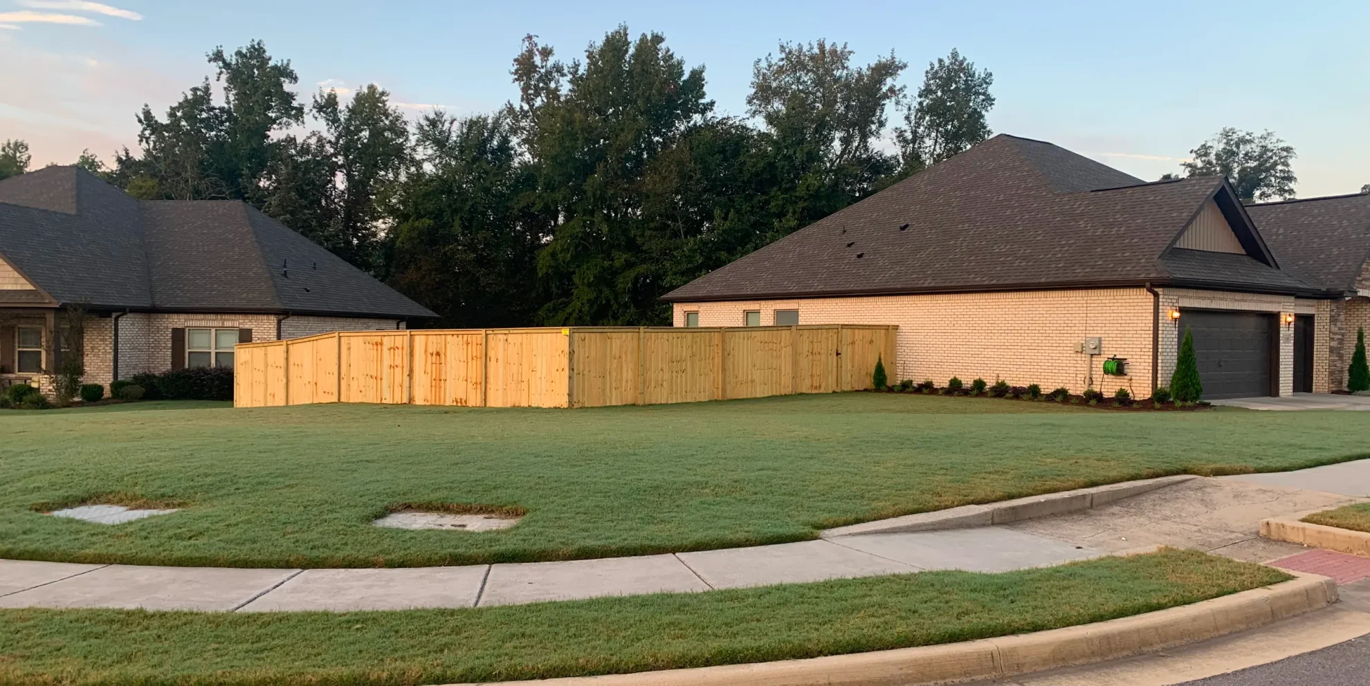 B&B Fence hero2